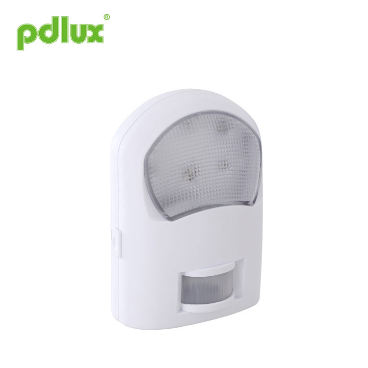 Luz noturna LED alimentada por baterias 4 * 1,5 V