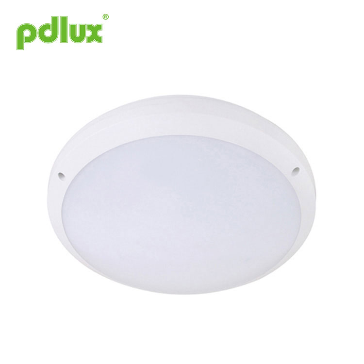 Luminária LED com sensor de movimento no teto